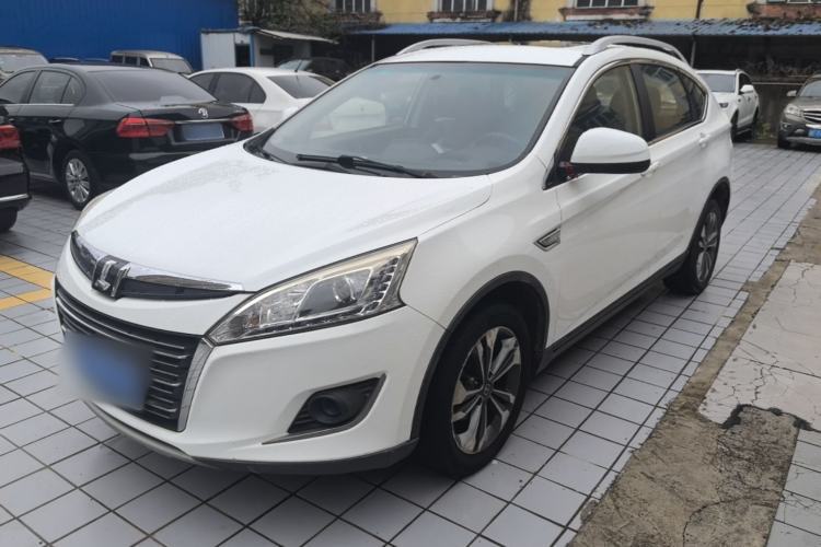 Used Luxgen U6 SUV 2014 1.8T Fashion Edition Guazi used car, China used car export, Used car for sale, Used  cars, Cheapest cars for sale