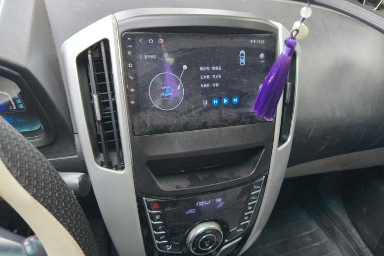 Used Luxgen U6 SUV 2014 1.8T Fashion Edition Audio And AC Panel