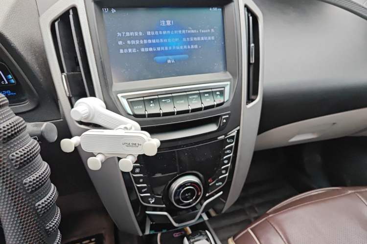 Used Luxgen U6 SUV 2014 1.8T New Innovation Type Audio And AC Panel