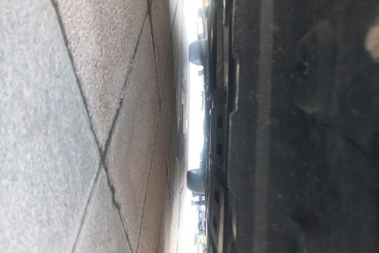 Used Luxgen U6 SUV 2014 2.0T ZhiZun Model Chassis Front