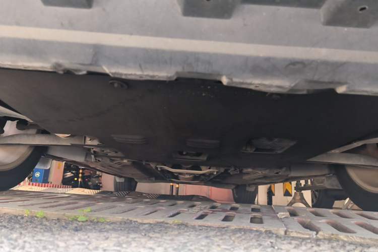 Used Luxgen U6 SUV 2014 1.8T Fashion Edition Chassis Front