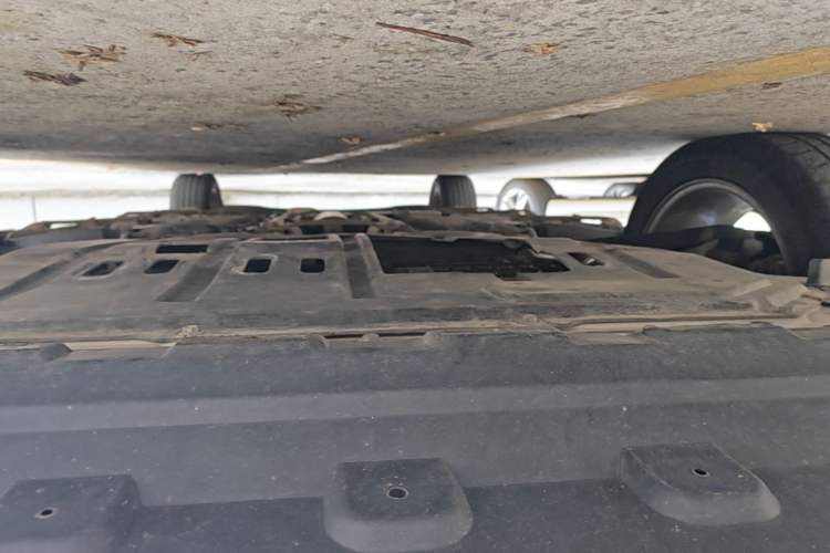 Used Luxgen U6 SUV 2014 1.8T Fashion Edition Chassis Front