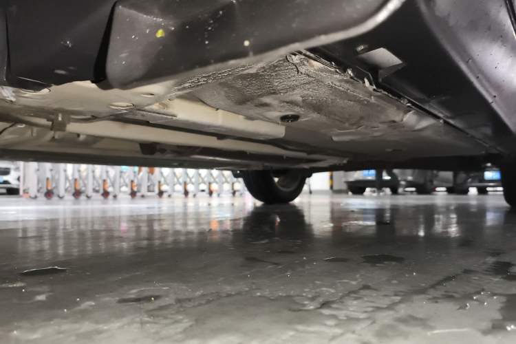 Used Luxgen U6 SUV 2014 2.0T ZhiZun Model Chassis Front Left