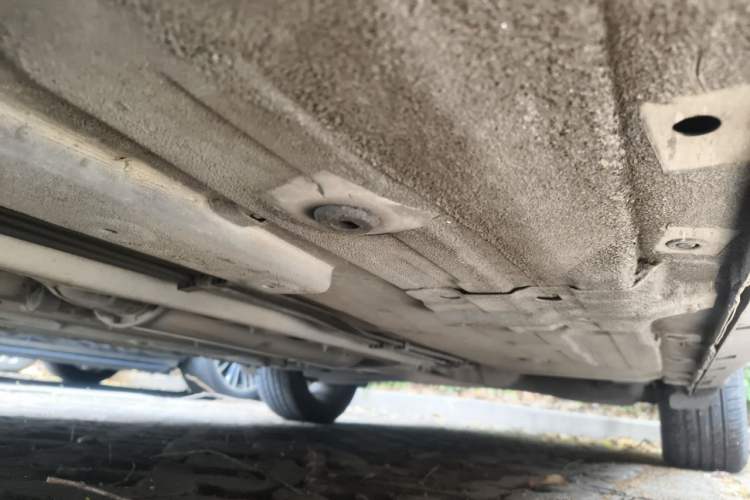 Used Luxgen U6 SUV 2014 1.8T Fashion Edition Chassis Front Left