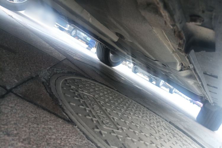 Used Luxgen U6 SUV 2014 2.0T ZhiZun Model Chassis Front Left
