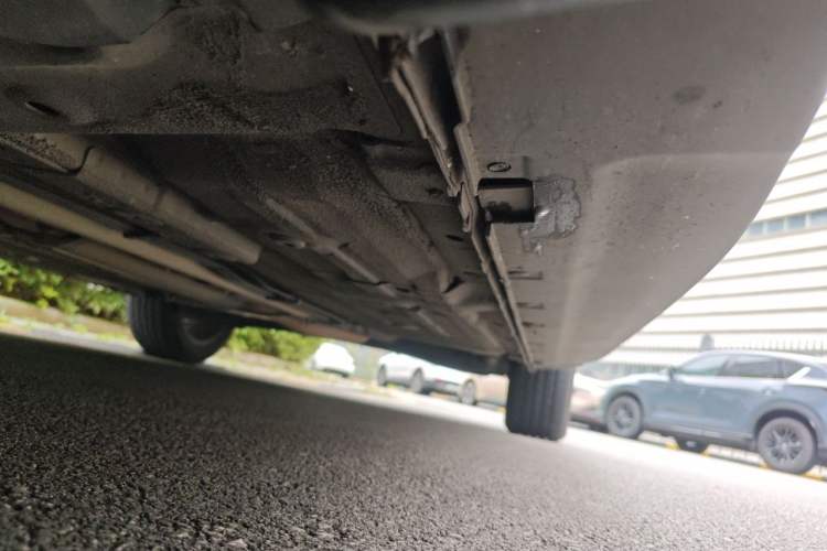 Used Luxgen U6 SUV 2014 1.8T Charm Version Chassis Front Left