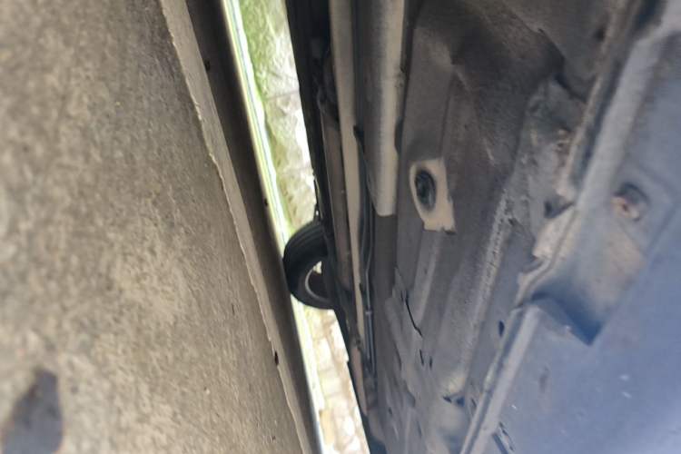Used Luxgen U6 SUV 2014 1.8T ZhiZun Model Chassis Front Left
