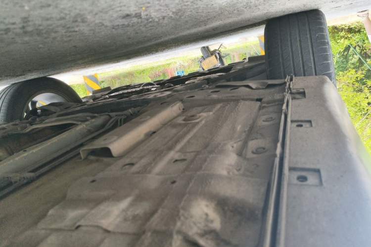 Used Luxgen U6 SUV 2014 1.8T Fashion Edition Chassis Front Left