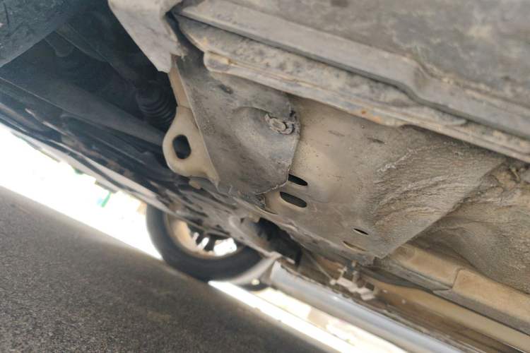Used Luxgen U6 SUV 2014 1.8T Fashion Edition Chassis Front Left