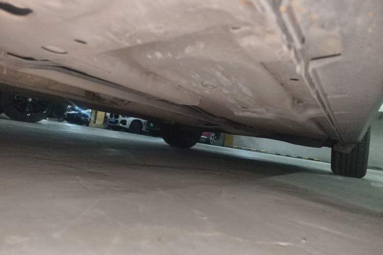 Used Luxgen U6 SUV 2014 2.0T Flagship Edition Chassis Front Left
