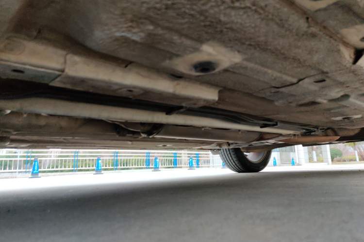 Used Luxgen U6 SUV 2014 1.8T Fashion Edition Chassis Front Left