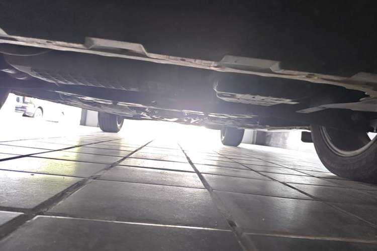 Used Luxgen U6 SUV 2014 1.8T Fashion Edition Chassis Front
