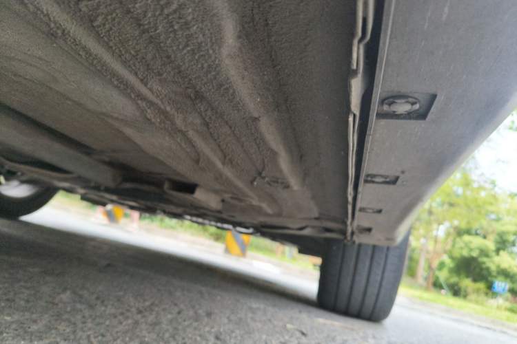Used Luxgen U6 SUV 2014 1.8T Fashion Edition Chassis Front Right