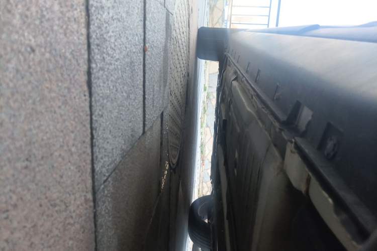 Used Luxgen U6 SUV 2014 2.0T ZhiZun Model Chassis Rear Left