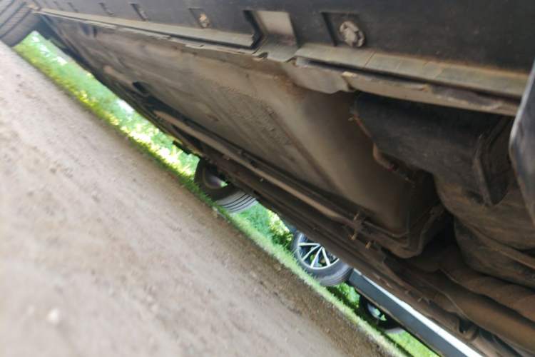 Used Luxgen U6 SUV 2014 1.8T ZhiZun Model Chassis Rear Left