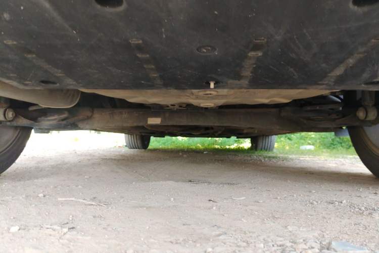 Used Luxgen U6 SUV 2014 1.8T ZhiZun Model Chassis Rear