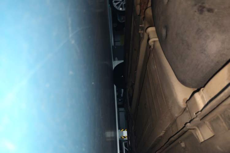 Used Luxgen U6 SUV 2014 1.8T Charm Version Chassis Rear Right