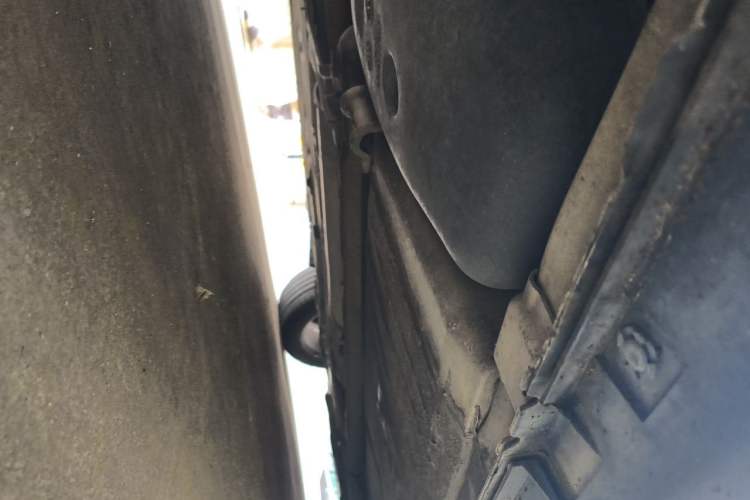 Used Luxgen U6 SUV 2014 1.8T ZhiZun Model Chassis Rear Right