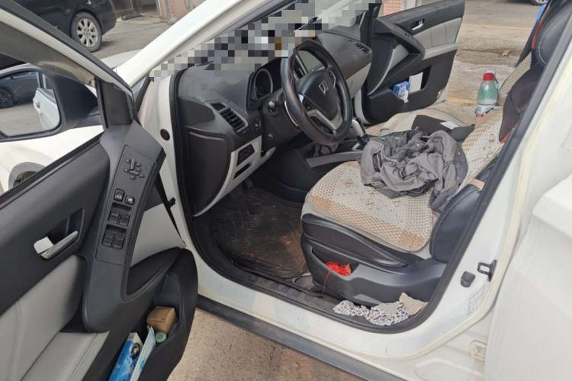 Used Luxgen U6 SUV 2014 2.0T ZhiZun Model Driver Seat