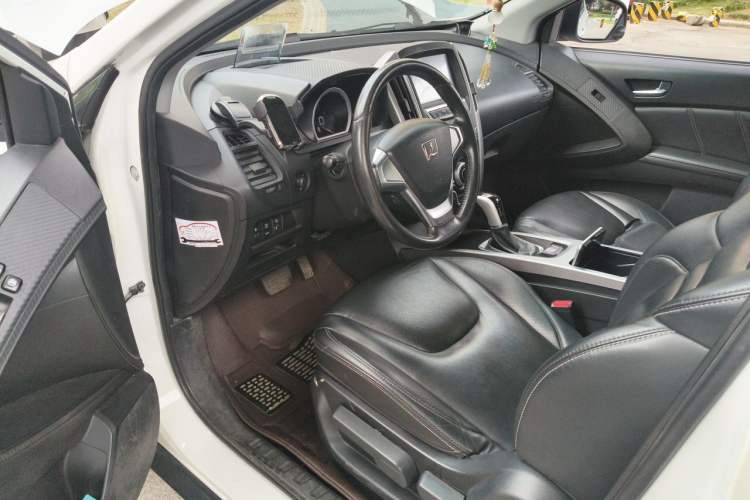 Used Luxgen U6 SUV 2014 1.8T Fashion Edition Driver Seat
