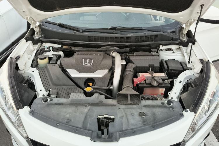 Used Luxgen U6 SUV 2014 1.8T Charm Version Engine Bay