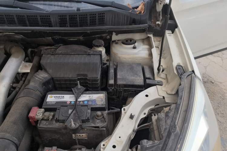 Used Luxgen U6 SUV 2014 1.8T Fashion Edition Engine Bay Left