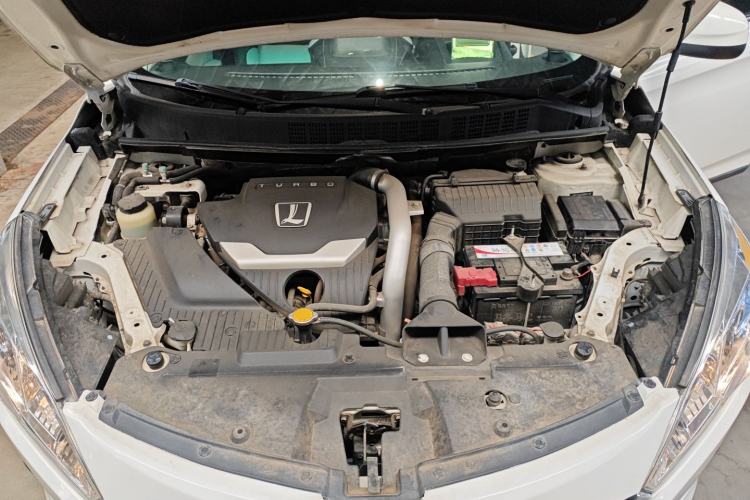 Used Luxgen U6 SUV 2014 1.8T Fashion Edition Engine Bay
