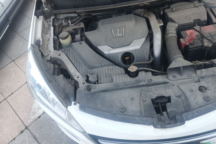 Used Luxgen U6 SUV 2014 2.0T ZhiZun Model Engine Bay Right