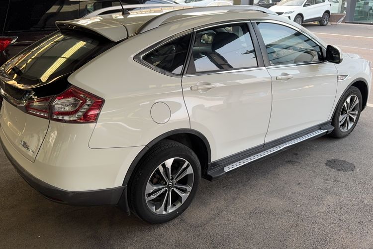 Used Luxgen U6 SUV 2014 1.8T Charm Version Exterior 3