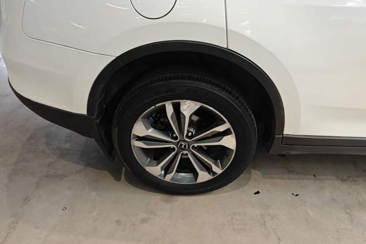 Used Luxgen U6 SUV 2014 1.8T Fashion Edition Exterior 8