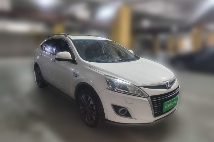 Used Luxgen U6 SUV 2014 2.0T Flagship Edition Front Right 45 Deg
