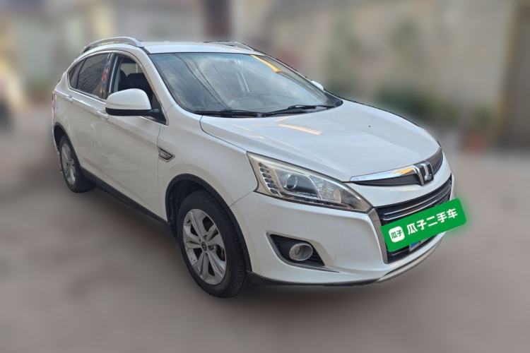 Used Luxgen U6 SUV 2014 1.8T New Innovation Type Front Right 45 Deg