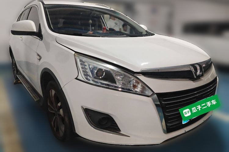 Used Luxgen U6 SUV 2014 1.8T Fashion Edition Front Right 45 Deg