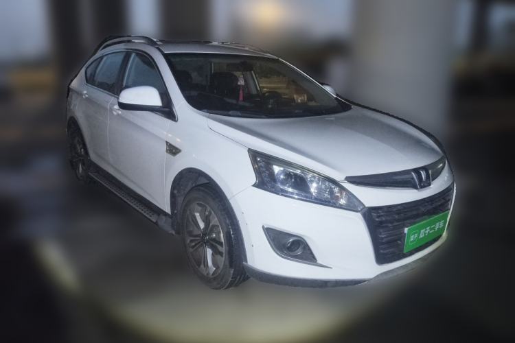 Used Luxgen U6 SUV 2014 2.0T ZhiZun Model Front Right 45 Deg