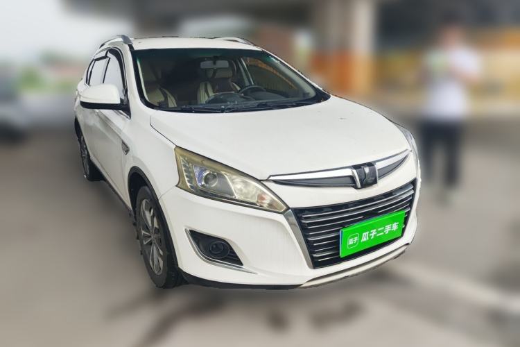 Used Luxgen U6 SUV 2014 1.8T Charm Version Front Right 45 Deg