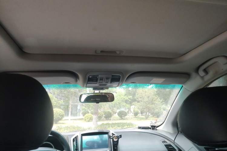 Used Luxgen U6 SUV 2014 1.8T Fashion Edition Headliner