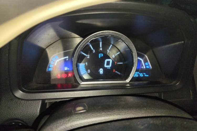 Used Luxgen U6 SUV 2014 1.8T Charm Version Instrument Cluster