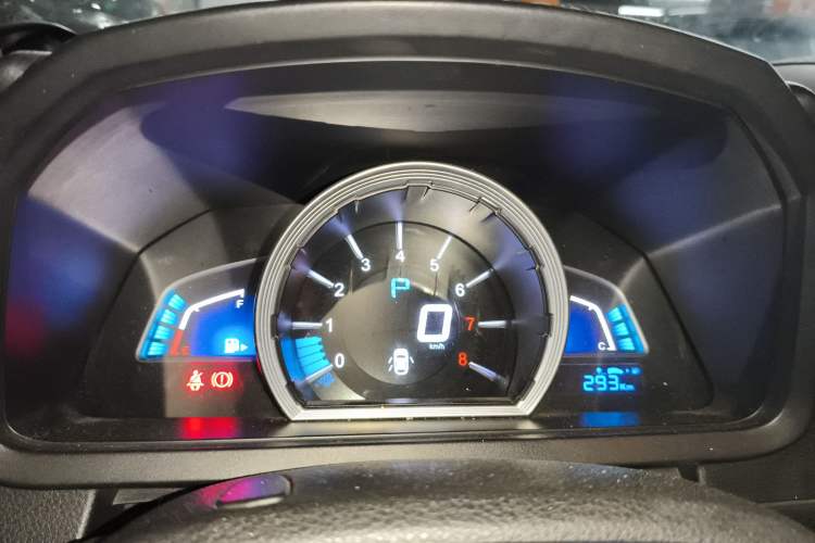 Used Luxgen U6 SUV 2014 2.0T ZhiZun Model Instrument Cluster