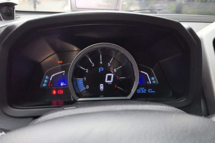 Used Luxgen U6 SUV 2014 1.8T Fashion Edition Instrument Cluster