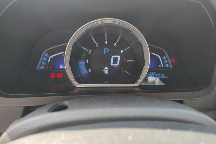 Used Luxgen U6 SUV 2014 2.0T ZhiZun Model Instrument Cluster