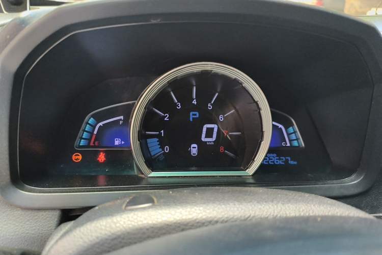 Used Luxgen U6 SUV 2014 1.8T ZhiZun Model Instrument Cluster