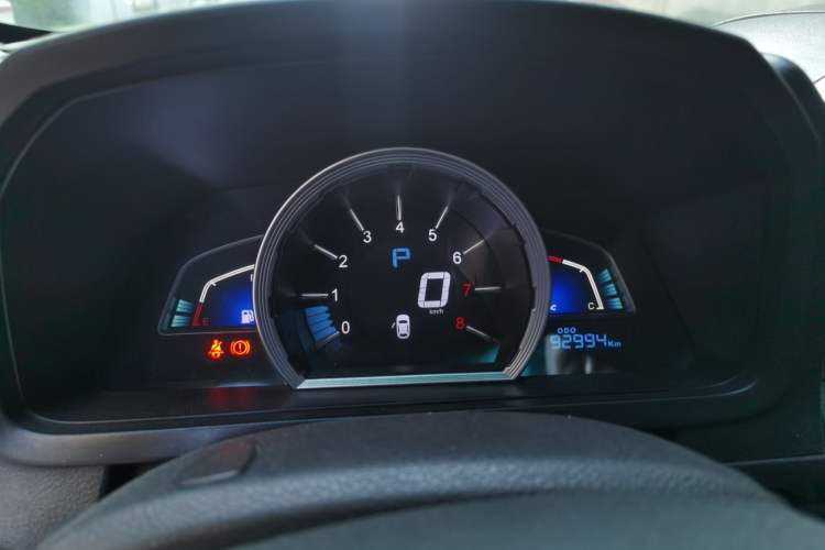 Used Luxgen U6 SUV 2014 2.0T ZhiZun Model Instrument Cluster