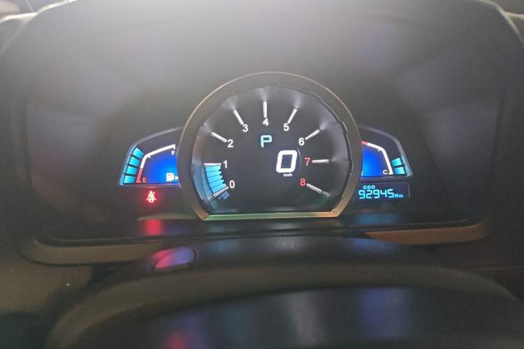 Used Luxgen U6 SUV 2014 2.0T ZhiZun Model Instrument Cluster