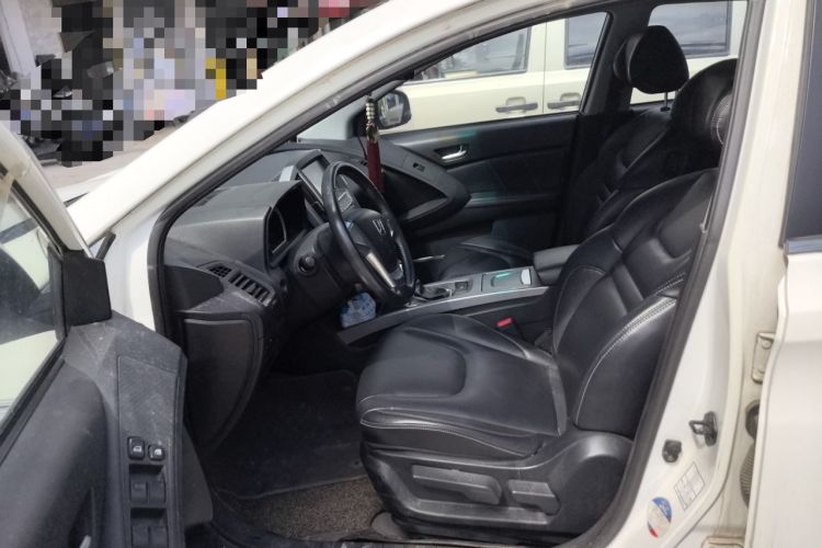 Used Luxgen U6 SUV 2014 1.8T Fashion Edition Left Front Seat