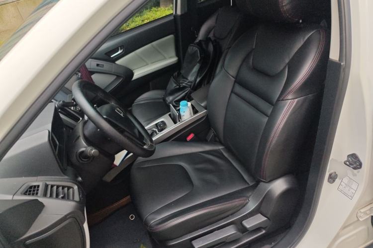 Used Luxgen U6 SUV 2014 1.8T Charm Version Left Front Seat