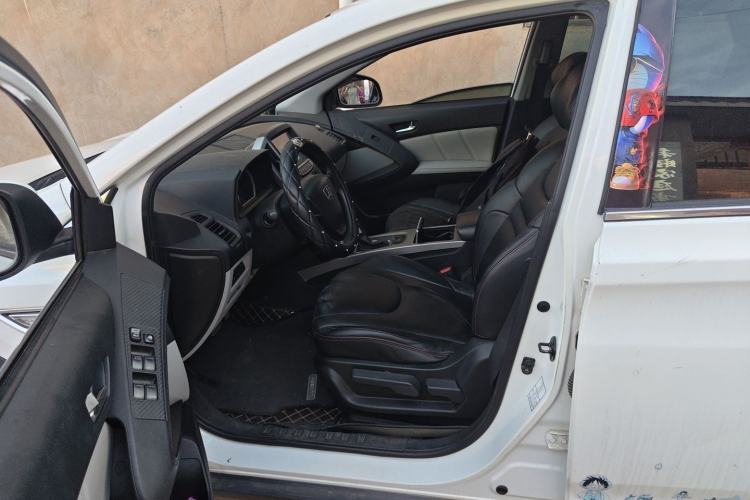 Used Luxgen U6 SUV 2014 1.8T New Innovation Type Left Front Seat