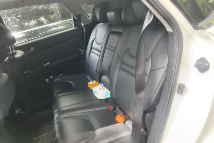 Used Luxgen U6 SUV 2014 1.8T Fashion Edition Left Rear Seat