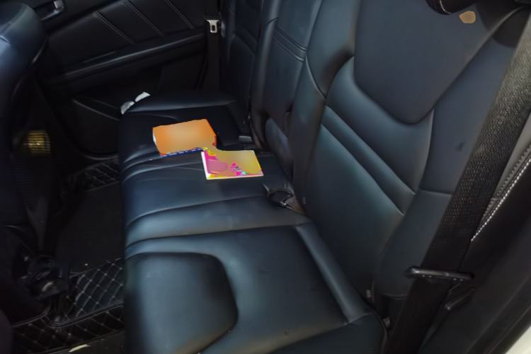 Used Luxgen U6 SUV 2014 1.8T Fashion Edition Left Rear Seat
