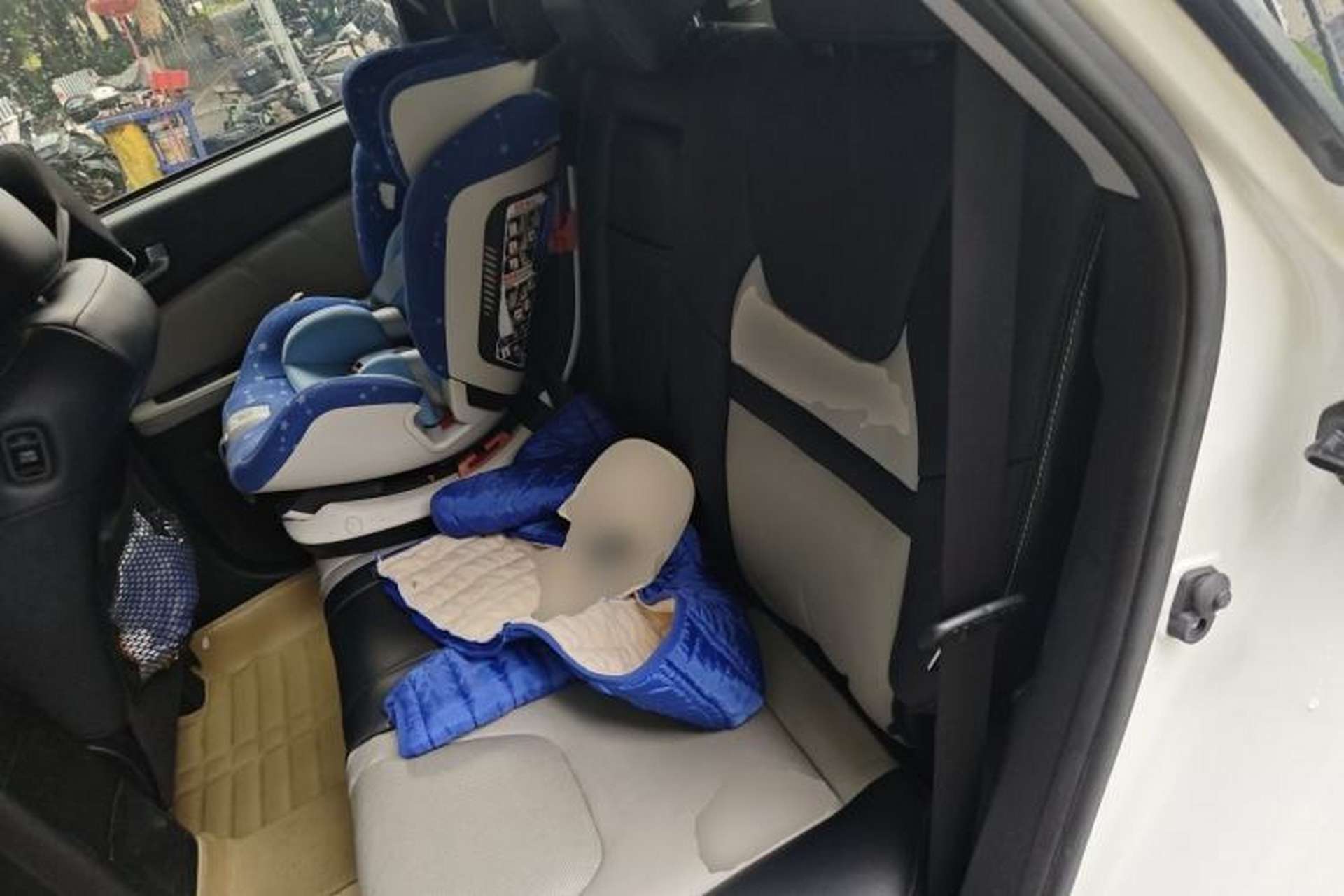 Used Luxgen U6 SUV 2014 1.8T Fashion Edition Left Rear Seat