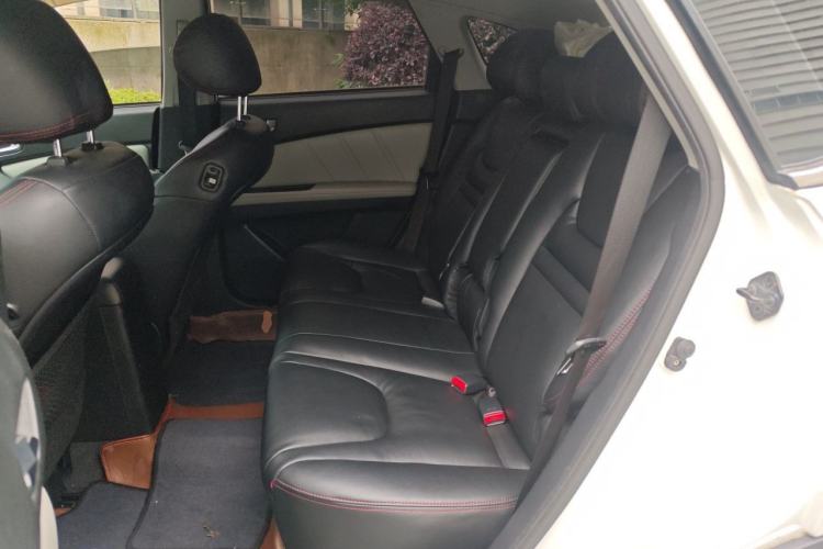 Used Luxgen U6 SUV 2014 1.8T Charm Version Left Rear Seat